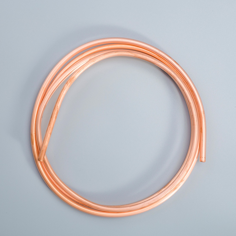 Connecting Copper Pipe: Flaring, Soldering, and Securing